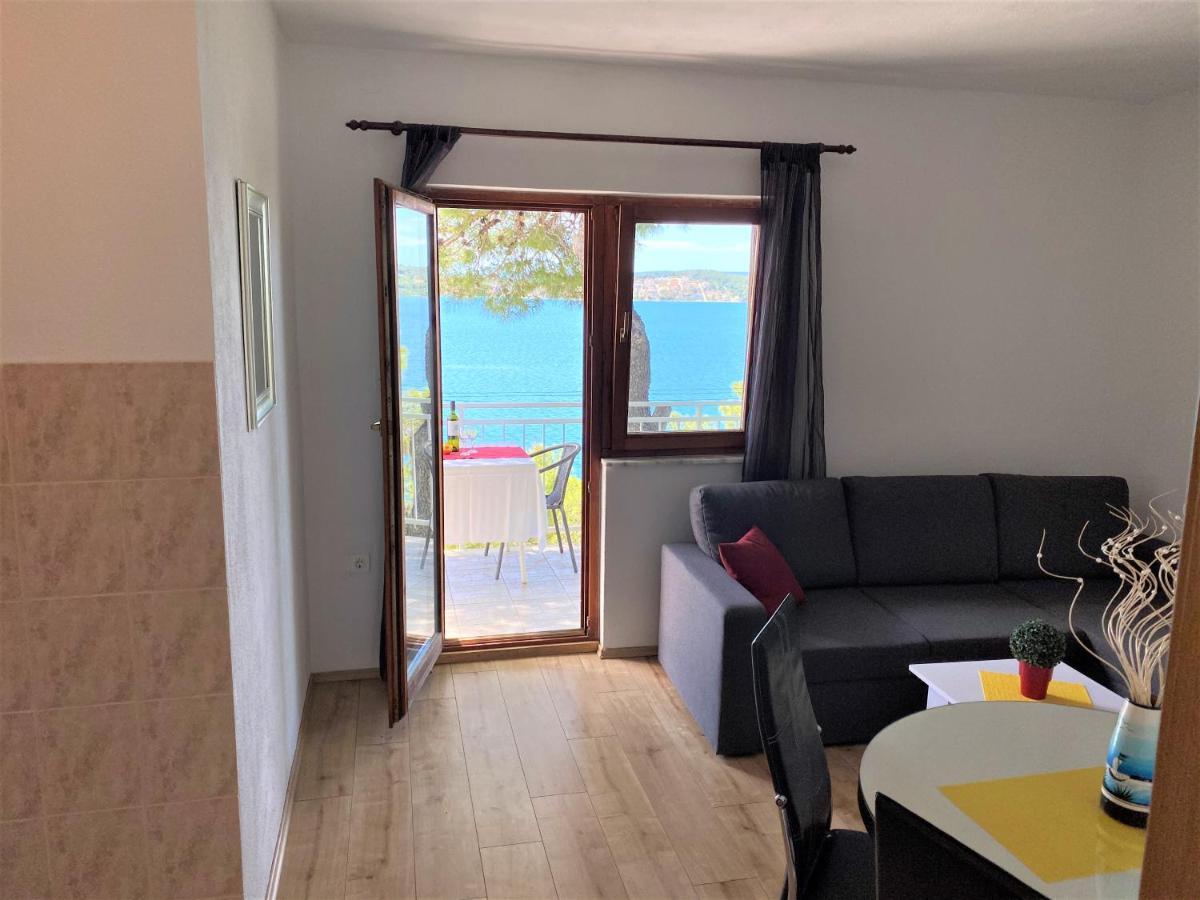 Apartments Bartol With Sea View Near The Beach & City Center Trogir Buitenkant foto