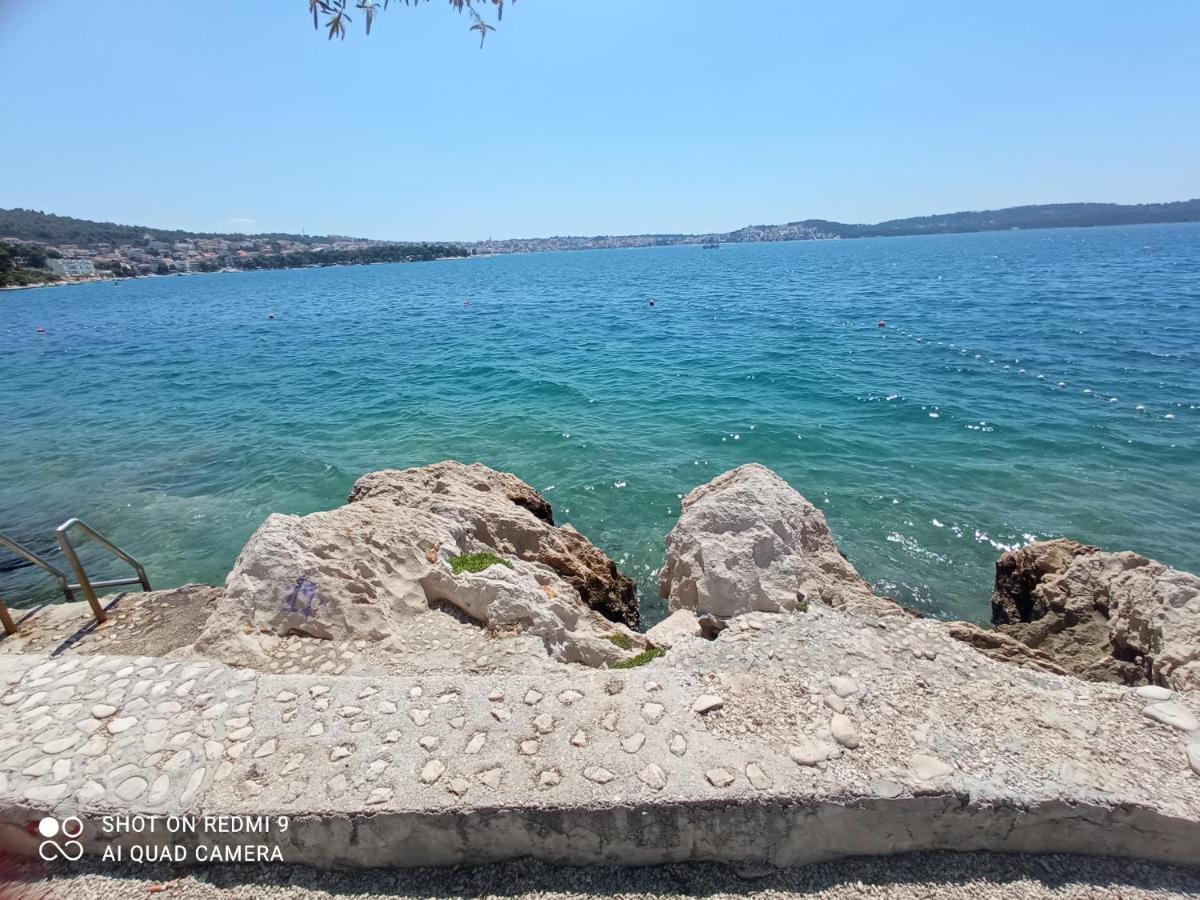 Apartments Bartol With Sea View Near The Beach & City Center Trogir Buitenkant foto