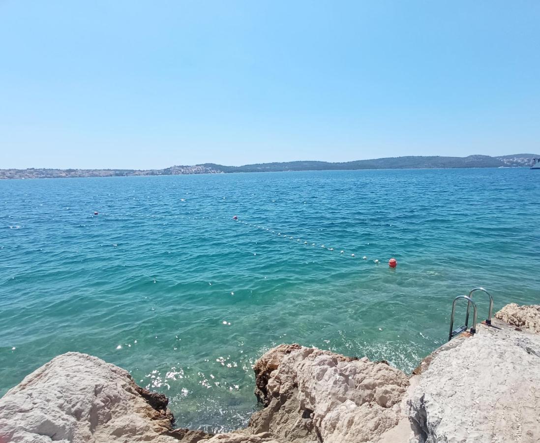 Apartments Bartol With Sea View Near The Beach & City Center Trogir Buitenkant foto