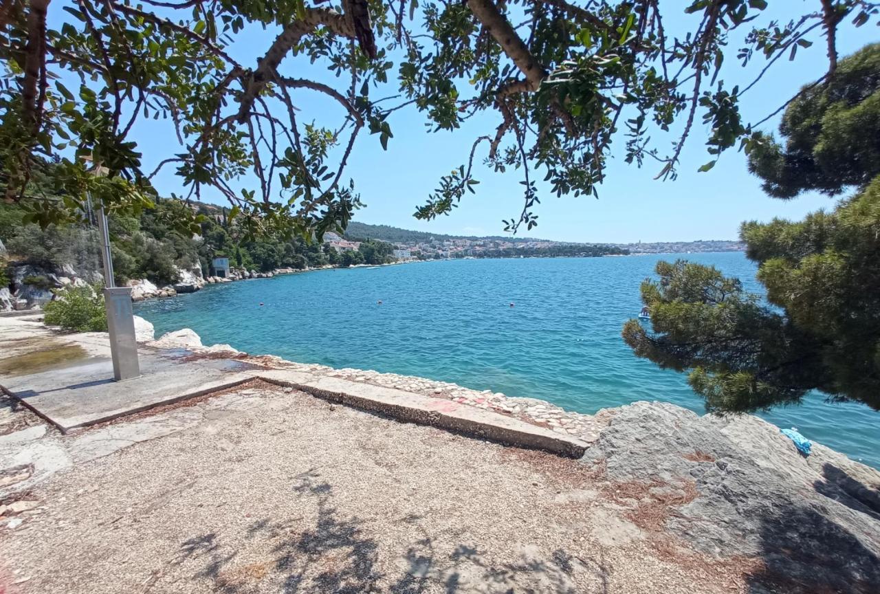 Apartments Bartol With Sea View Near The Beach & City Center Trogir Buitenkant foto